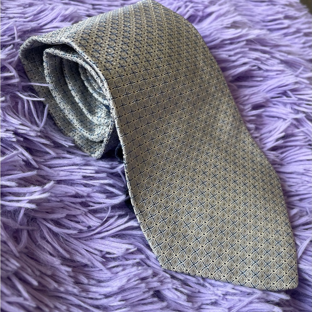 Tommy Hilfiger necktie
